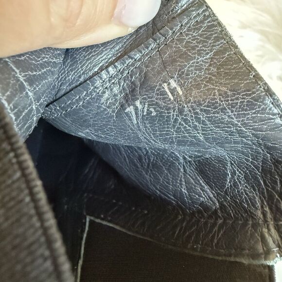 Stuart Weitzman Black OnTheStreet Soft Leather Chainlink Pull On Moto Booties - Picture 9 of 9